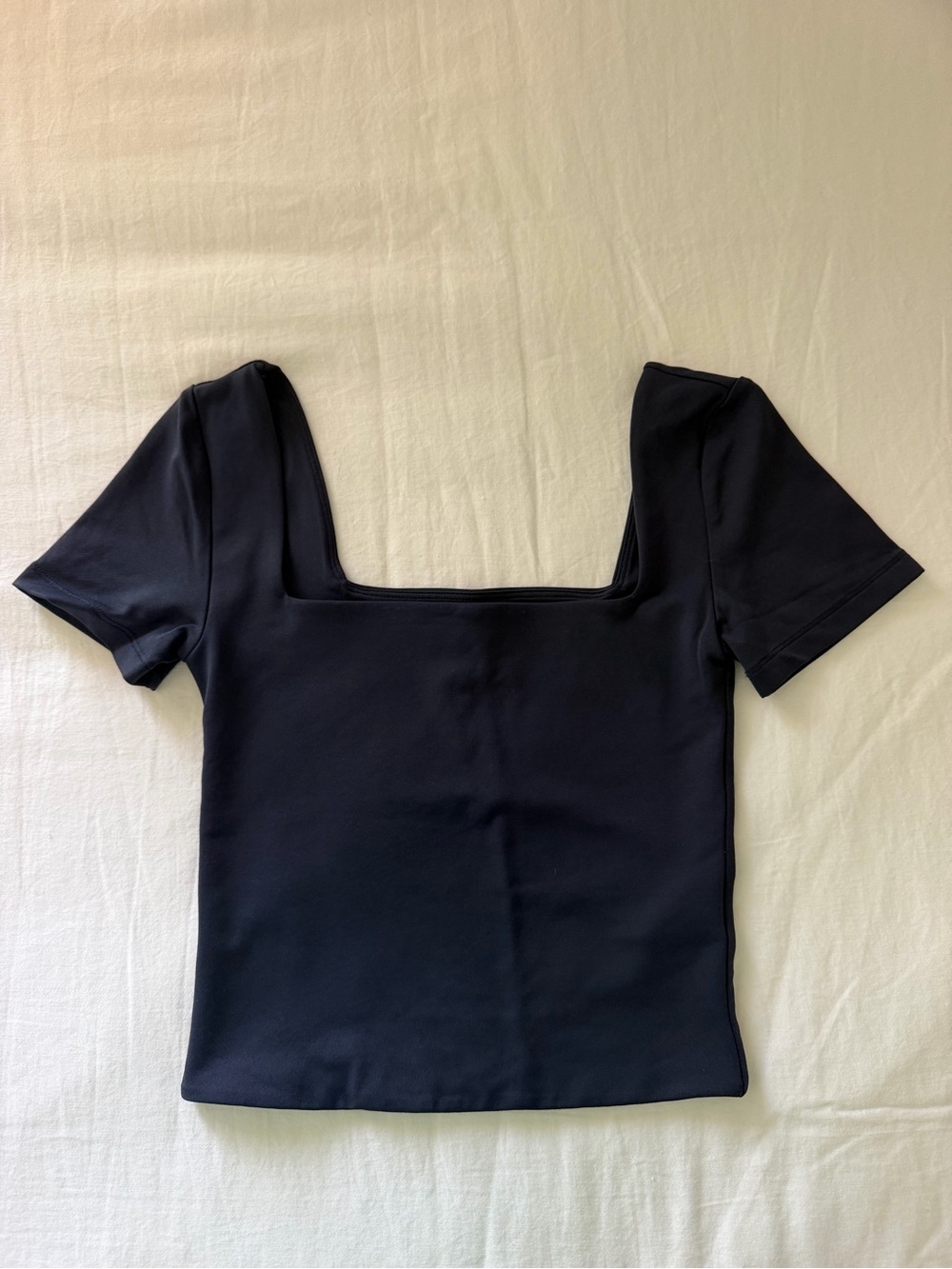 Aritzia Womens Square Navy Neck Short Sleeve Top